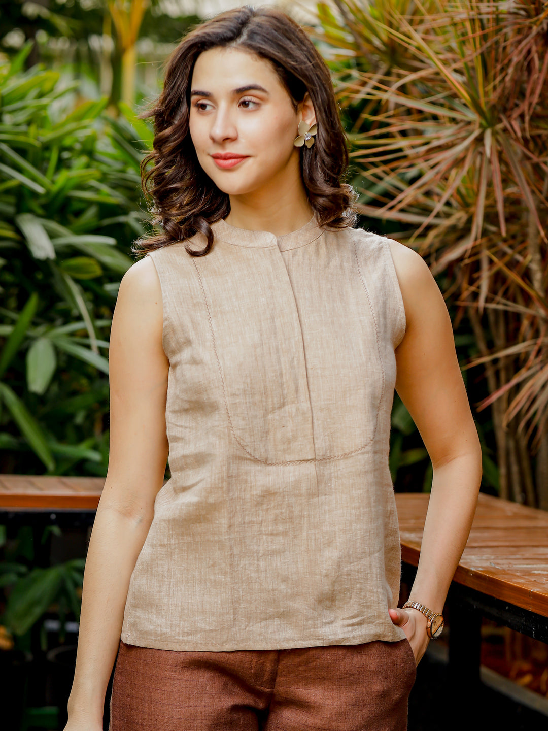 Bella - Pure Linen Sleeveless With Stitch Detailed Yoke - Mocha