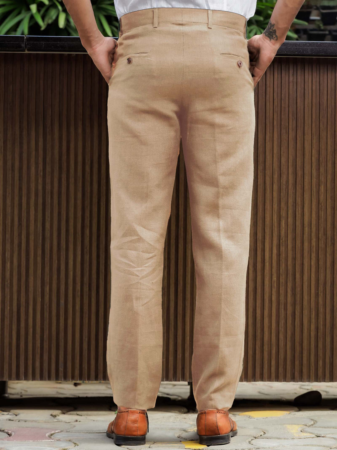 Hal Classic Pleated Pure Linen Trousers - Light Hazelnut Brown
