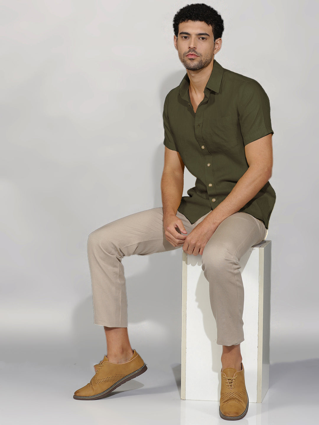 Harvey - Pure Linen Half Sleeve Shirt - Moss Green