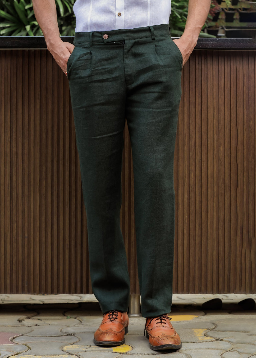 Hal Classic Pleated Pure Linen Trousers - Dark Green