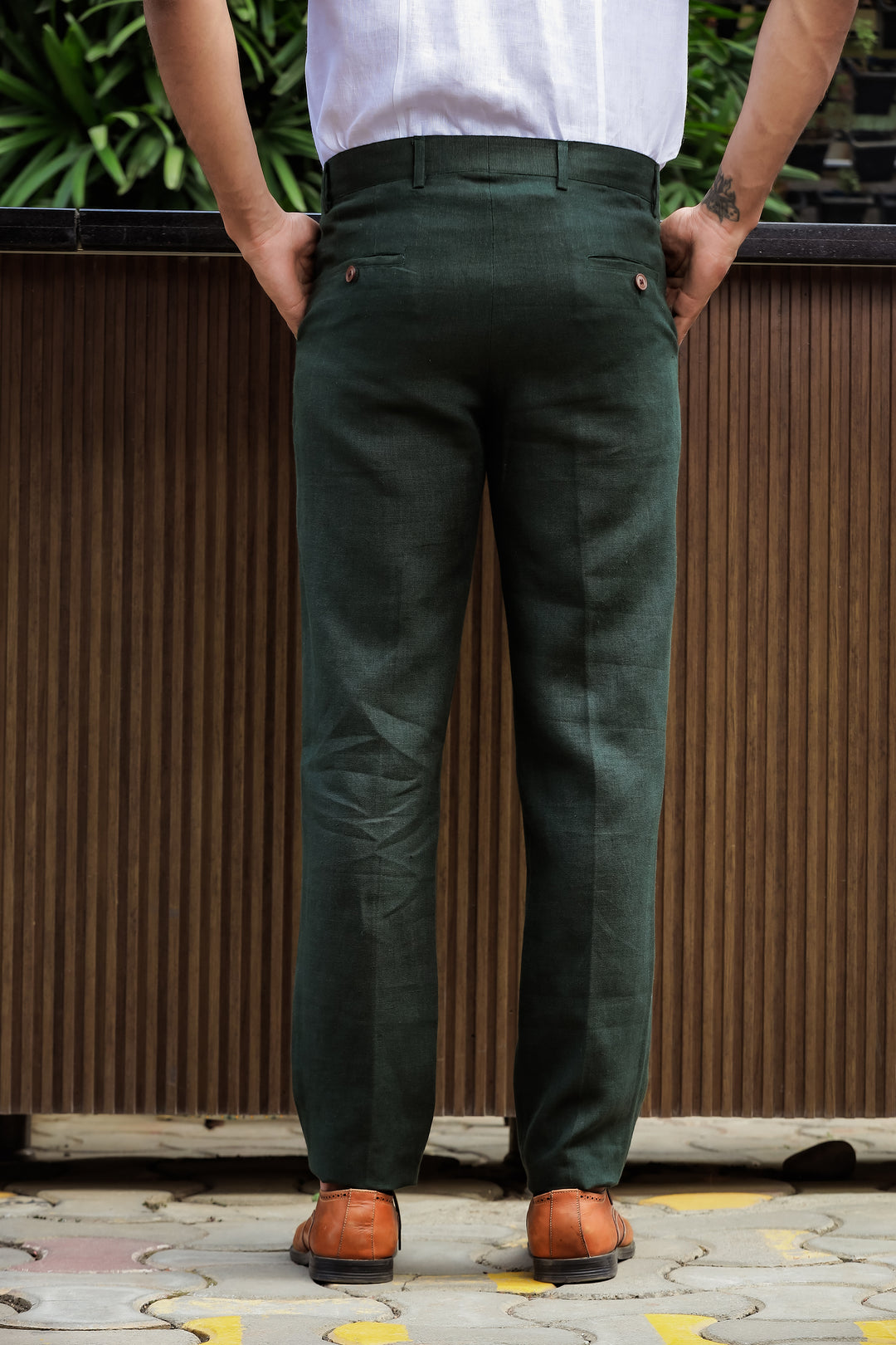 Hal Classic Pleated Pure Linen Trousers - Dark Green