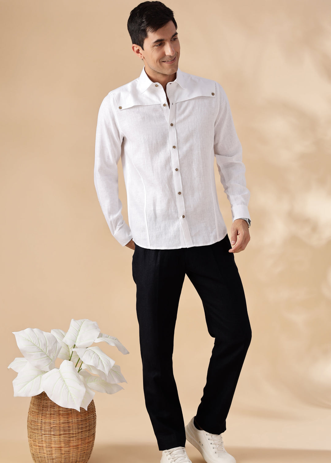 Liv - Pure Linen Double Pleated with Overlap Button Detail Trousers - Black