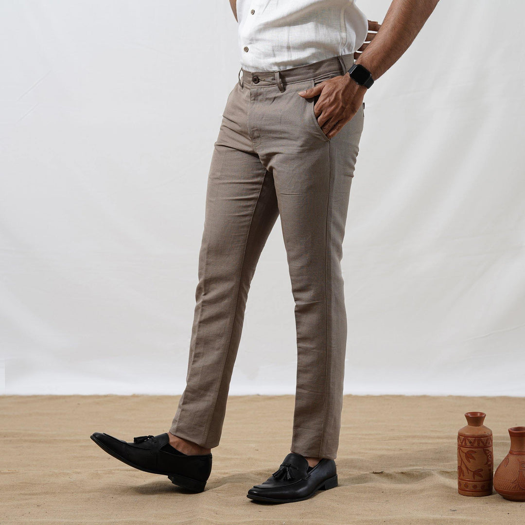 What Are the Benefits of Wearing Linen Pants in Hot Weather?