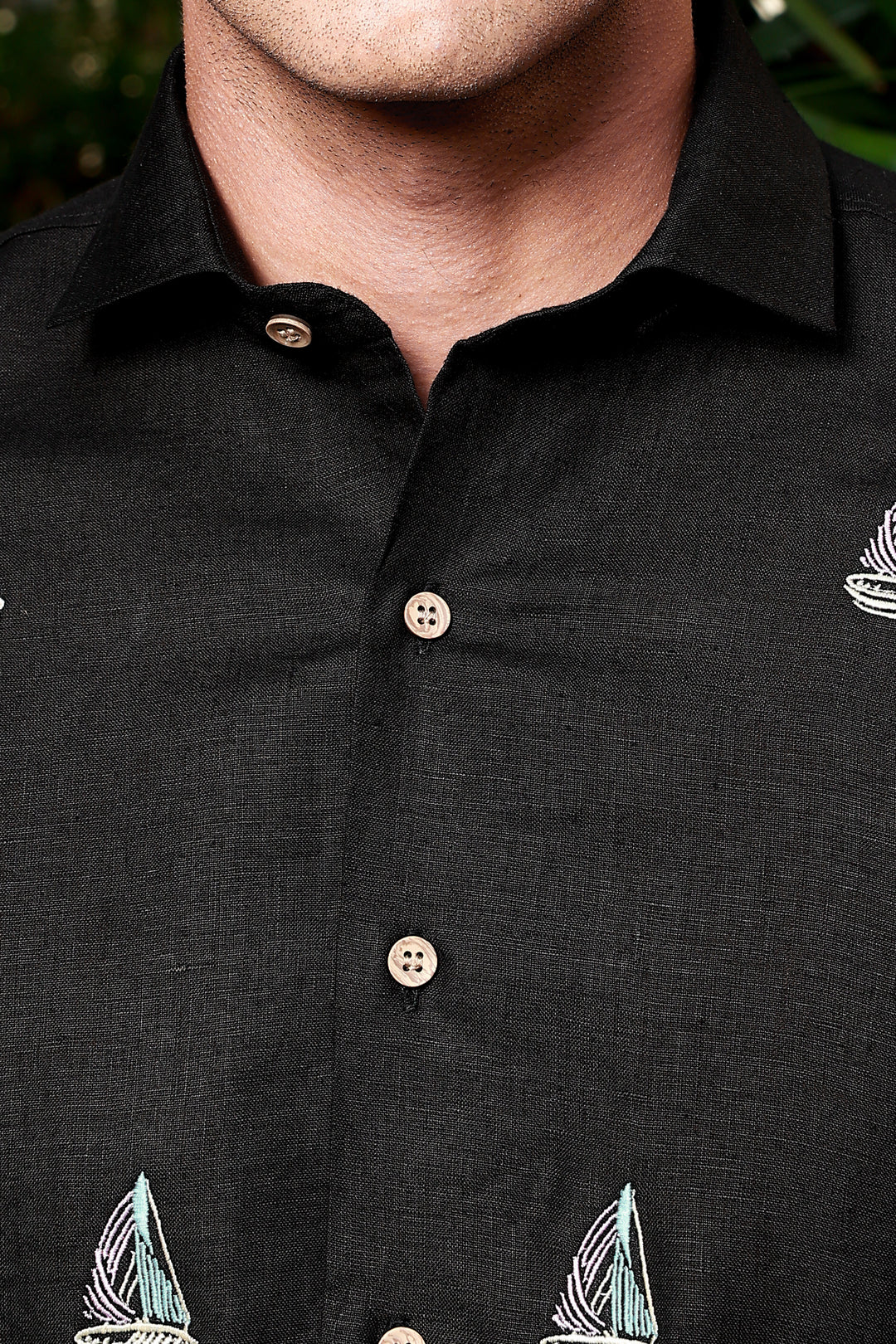 Boat - Embroidered Half Sleeve Pure Linen Shirt - Black