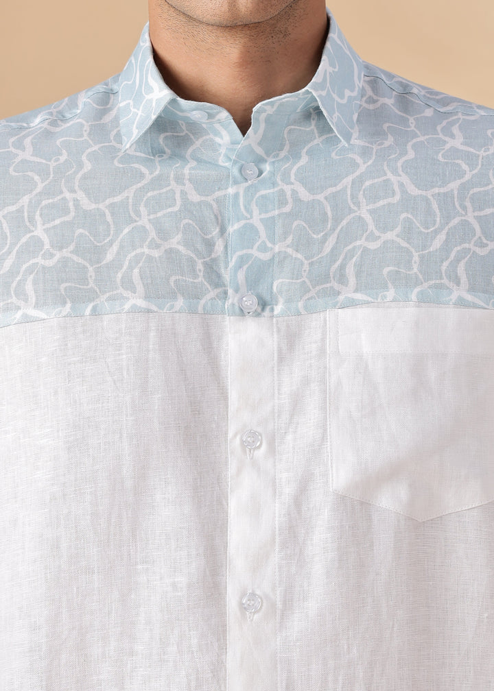 Kyro - Pure Linen Short Sleeve Shirt With Print - White & Light Blue Crest Print