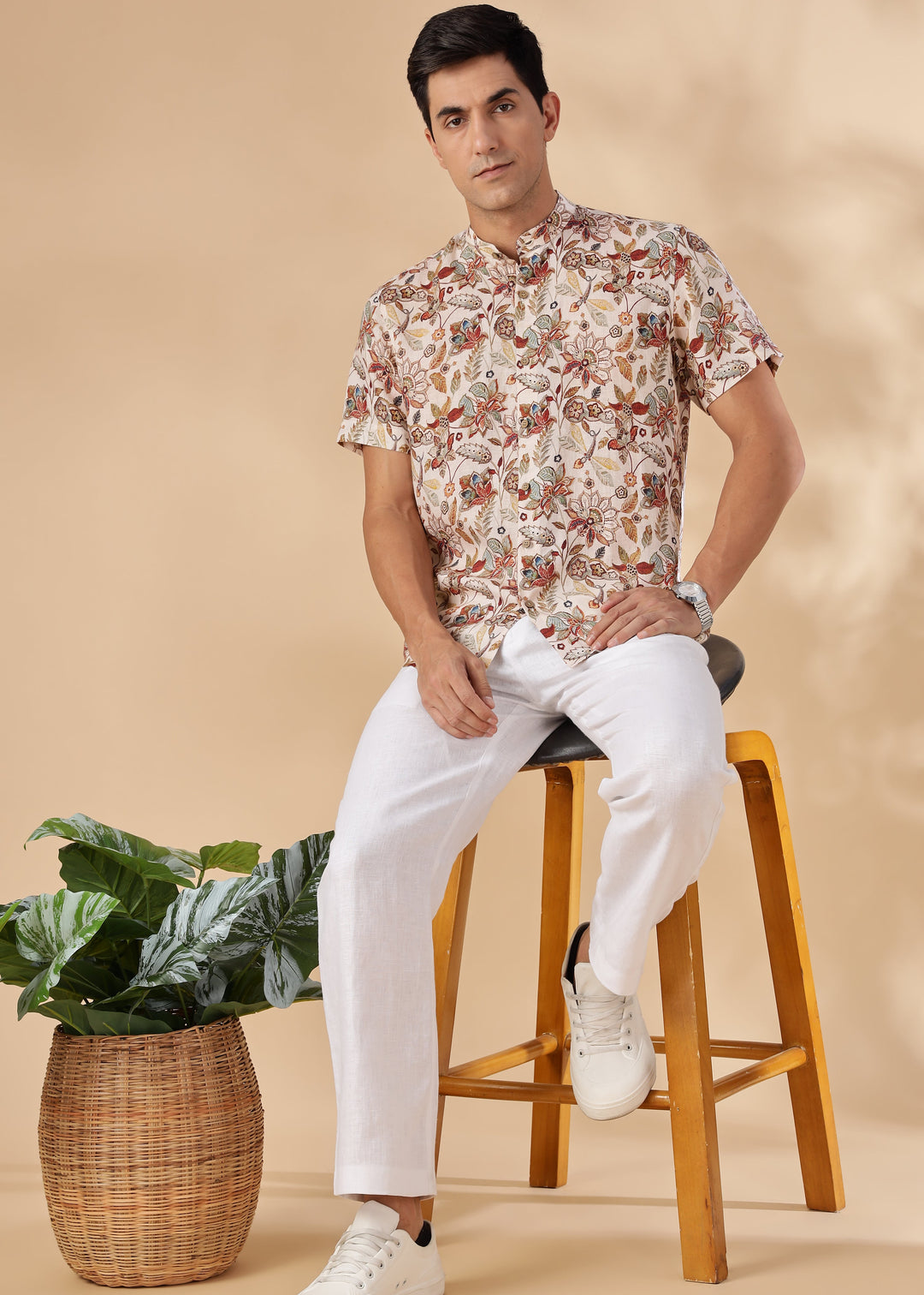 Tao- Pure Linen Short Sleeve Shirt With All Over Print - Off White