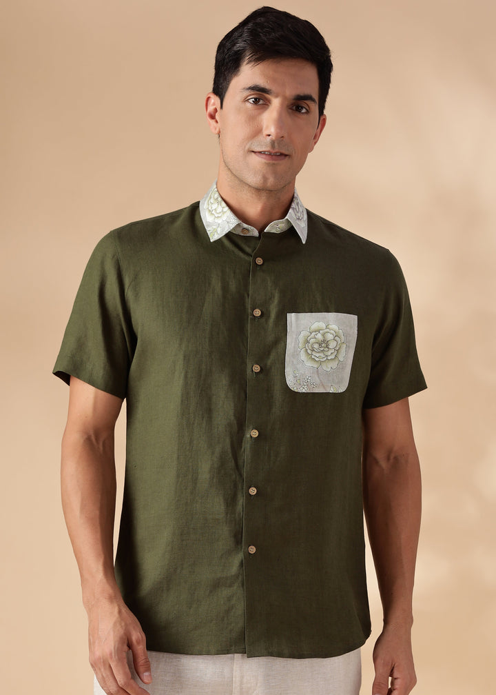 Zeph - Pure Linen Printed Shirt with Printed Collar and Pocket Detail - Moss Green