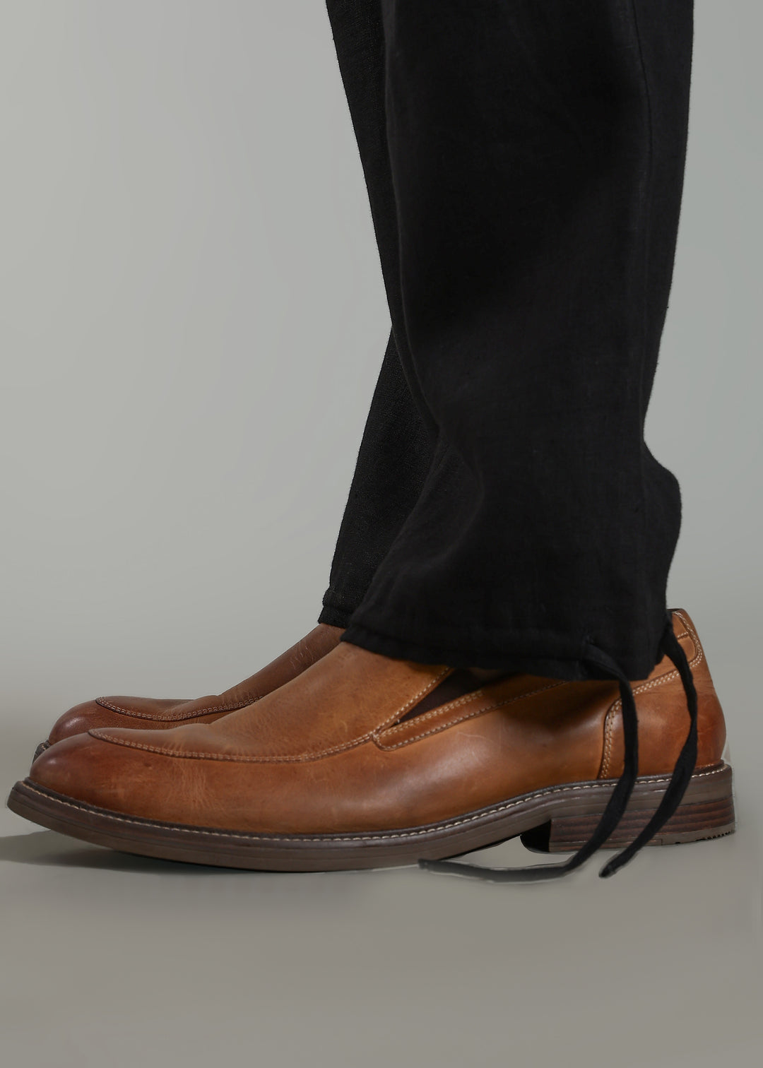 Ink - Pure Linen Relaxed Trousers with  Adjustable Hem Ties – Black