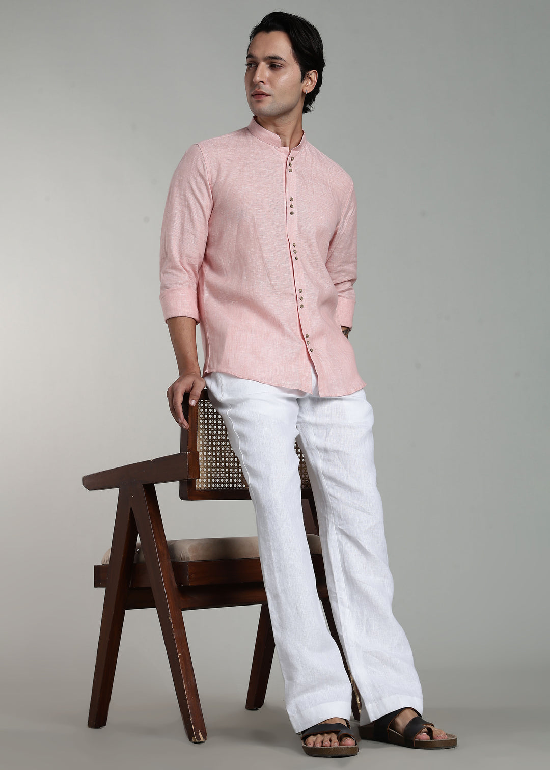 Flint - Pure Linen Shirt with Mandarin Collar & Trio Button Detail - Pink Chambray
