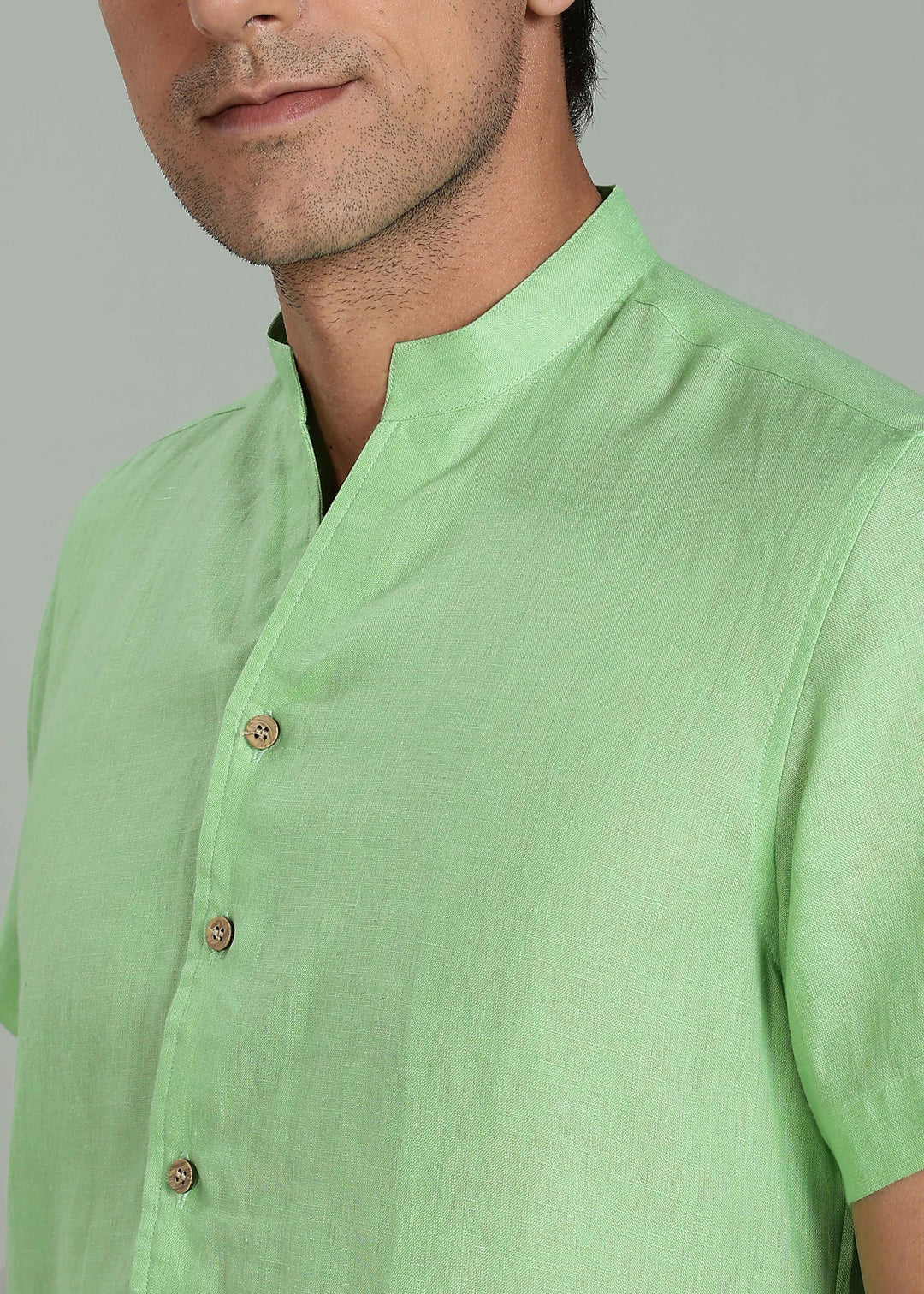 Craig - Pure Linen V Neck Short Sleeve Shirt - Light Green