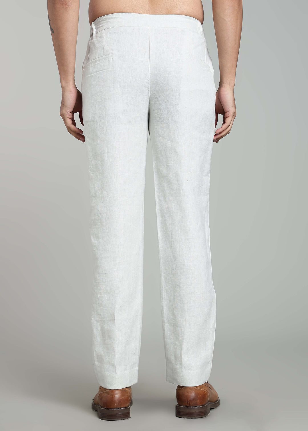 Lume - Pure Linen Relaxed Fit Pleated Trousers - Powder Blue