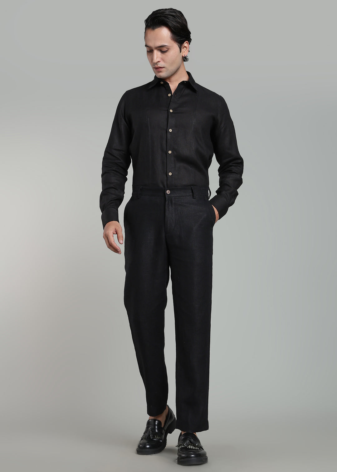 Caelyx - Pure Linen Full-Sleeve Shirt with Foldable Cuff Detail - Black
