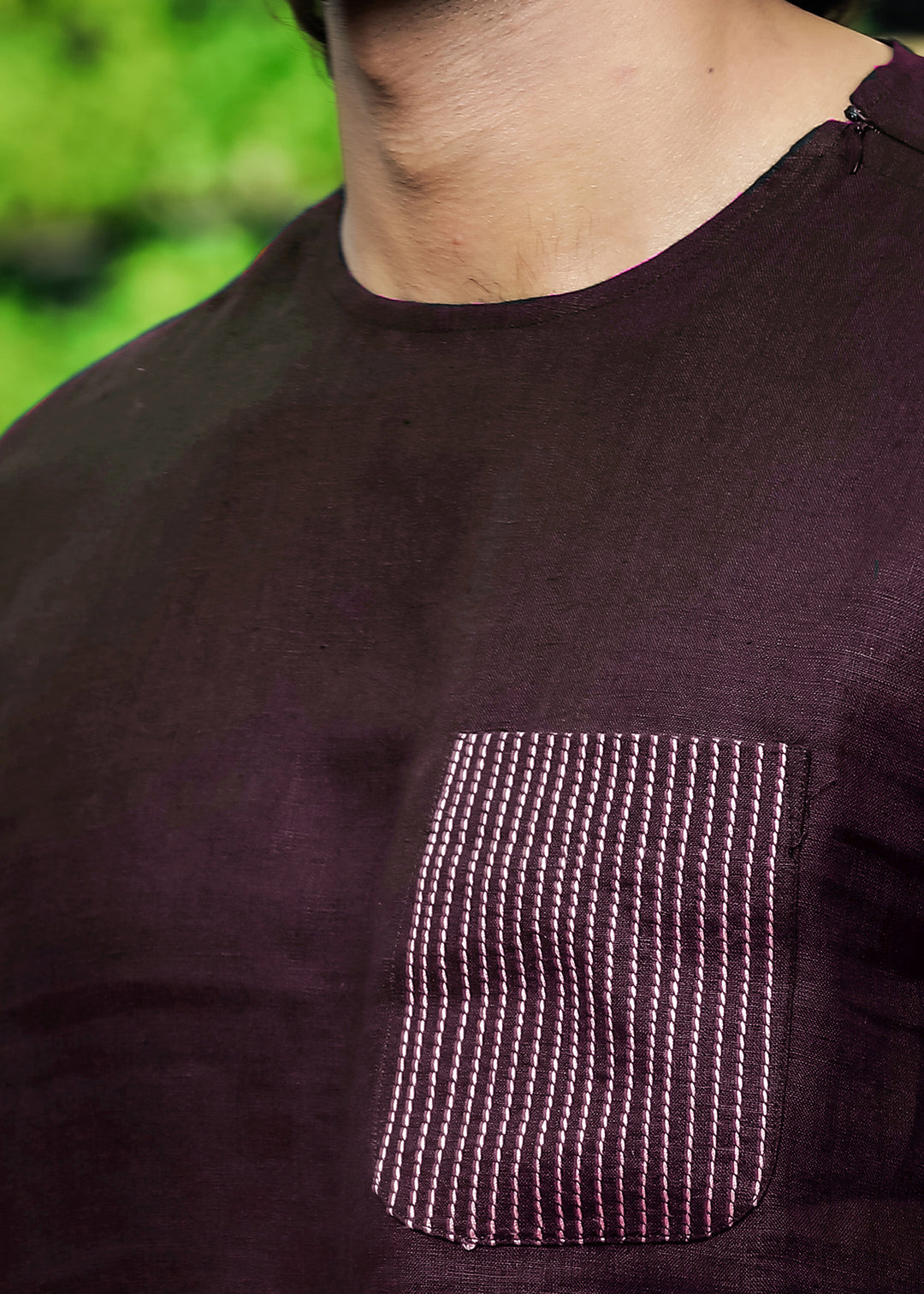 Simon - Pure Linen Stitch Detail Short Sleeve T-Shirt - Dark Purple (Factory Rescue)