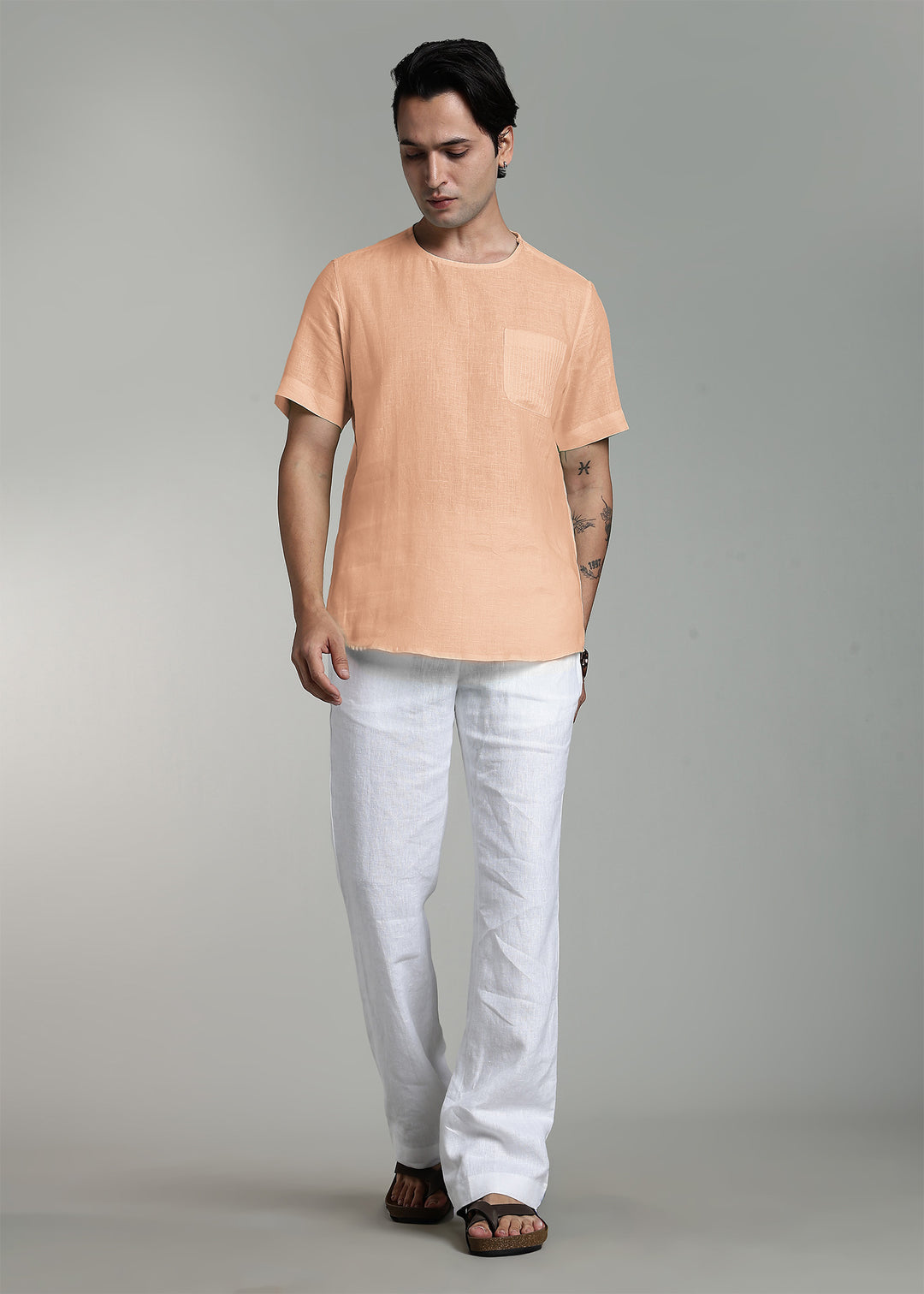 Simon - Pure Linen Stitch Detail Short Sleeve T-Shirt - Light Cinnamon