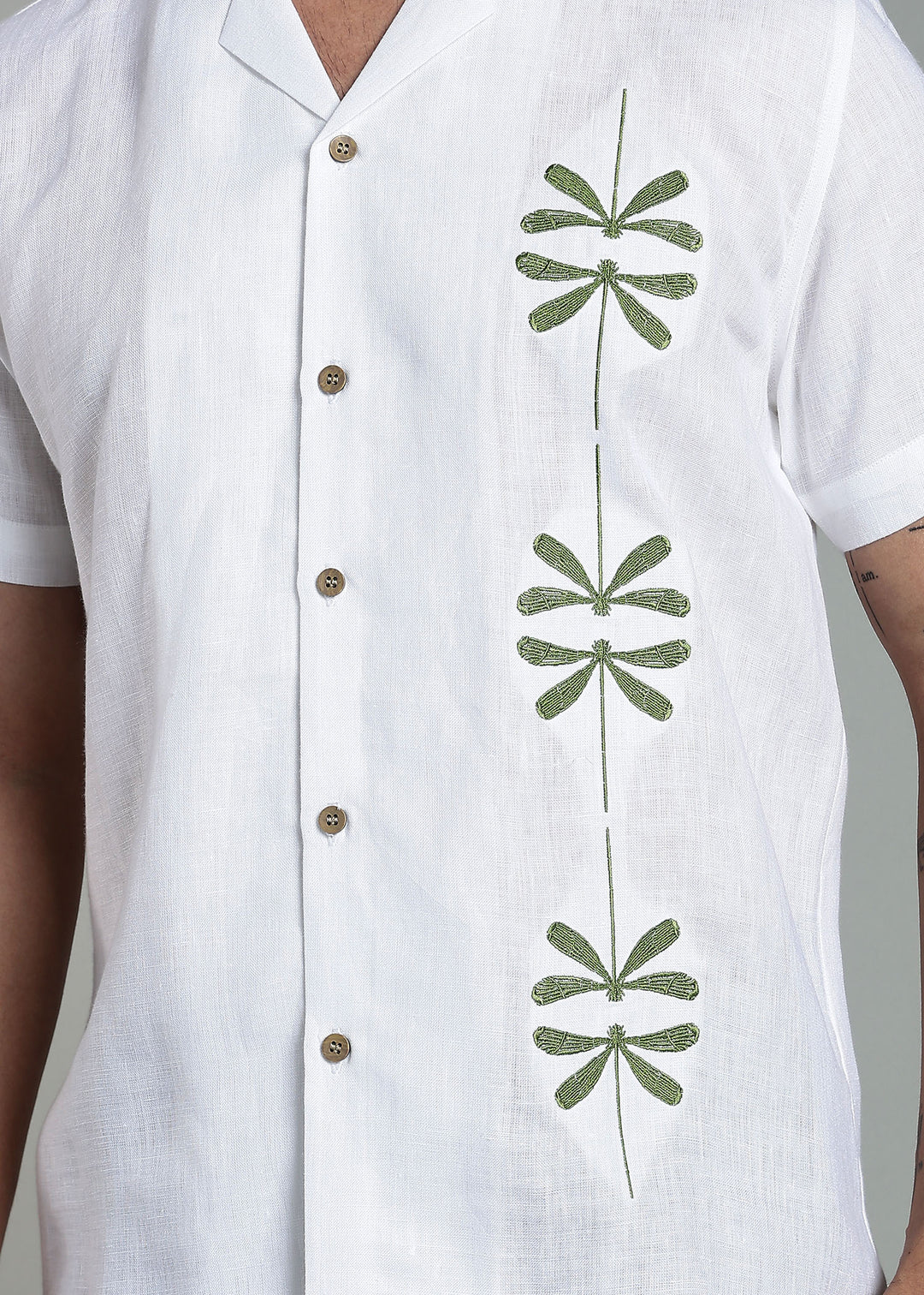 Bayu - Pure Linen Half Sleeve Cuban Collar Shirt with Dragonfly Embroidery - White