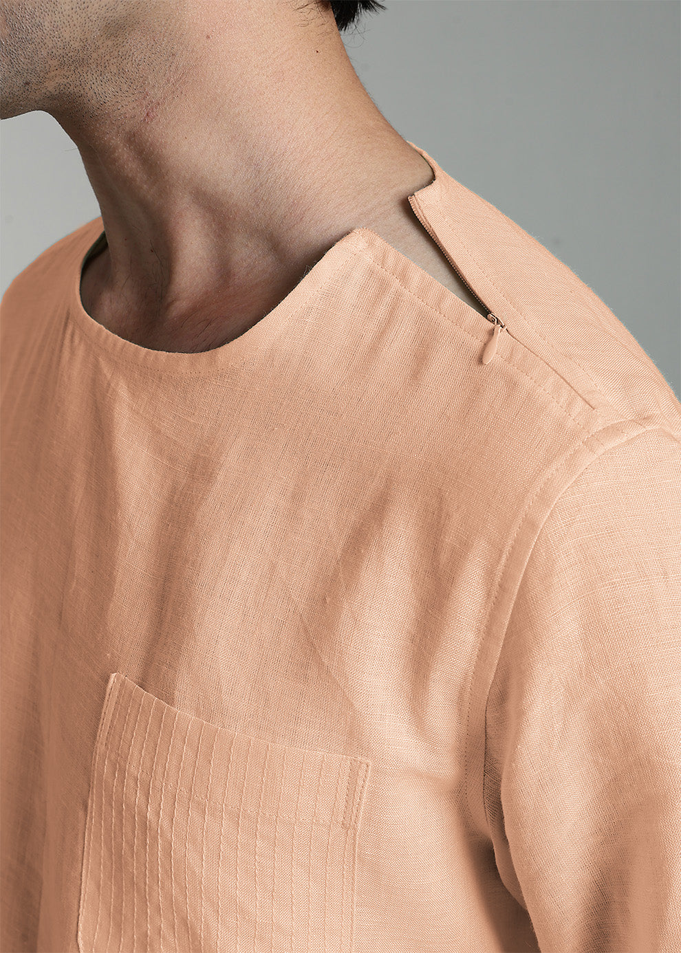 Simon - Pure Linen Stitch Detail Short Sleeve T-Shirt - Light Cinnamon