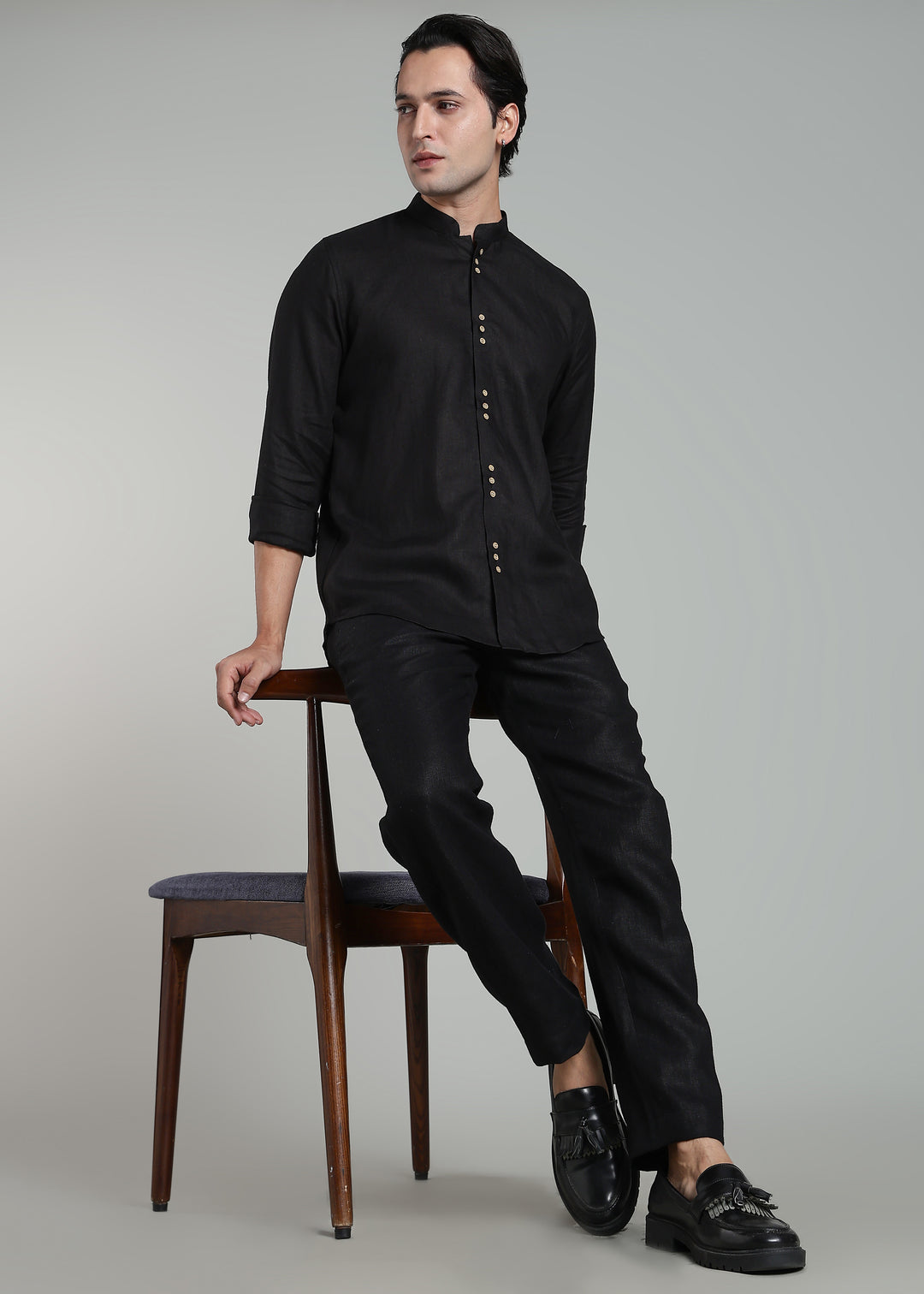 Flint - Pure Linen Shirt with Mandarin Collar & Trio Button Detail - Black