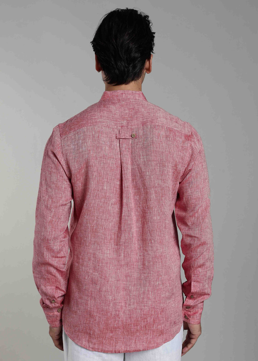 Zeke - Pure Linen Shirt with Back Box Pleat & Button Detail - Red Chambray