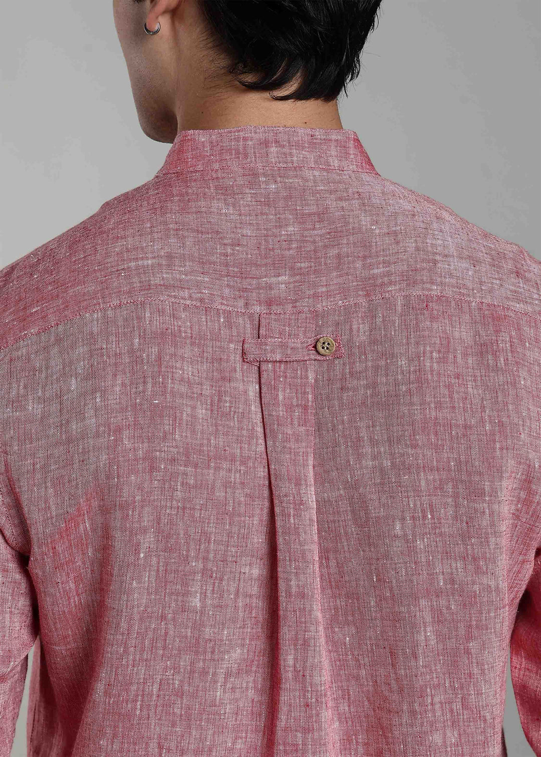 Zeke - Pure Linen Shirt with Back Box Pleat & Button Detail - Red Chambray