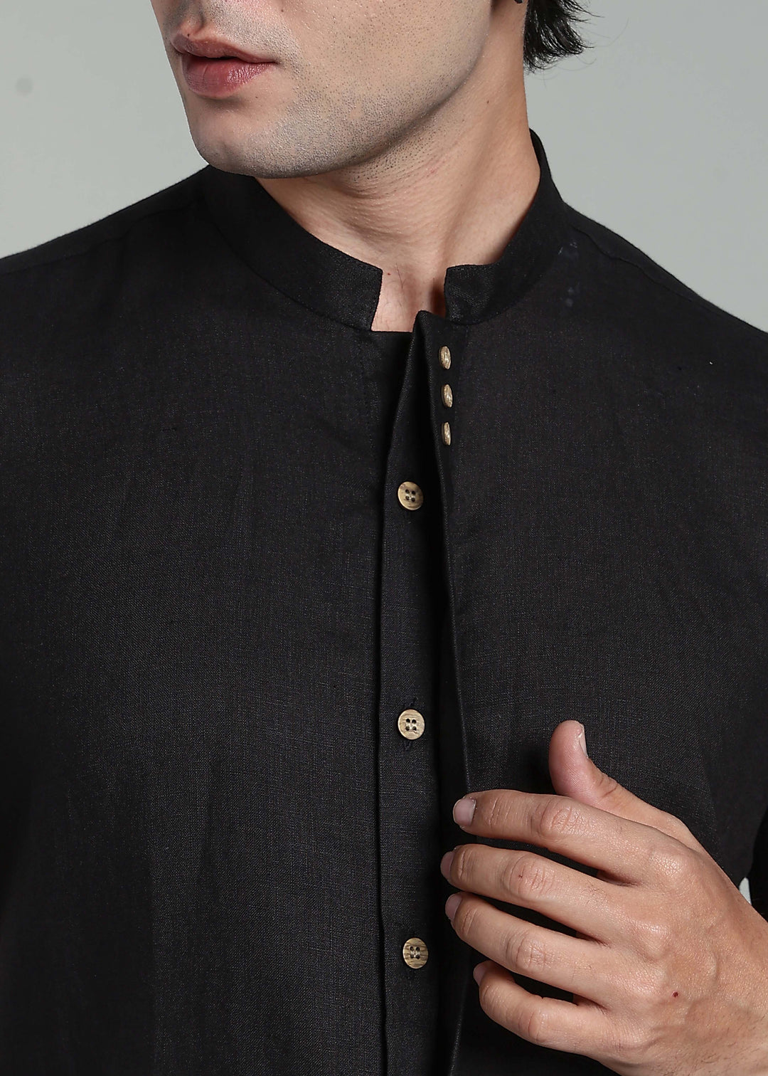 Mavro - Pure Linen Half Sleeve Shirt with Button Detail – Black