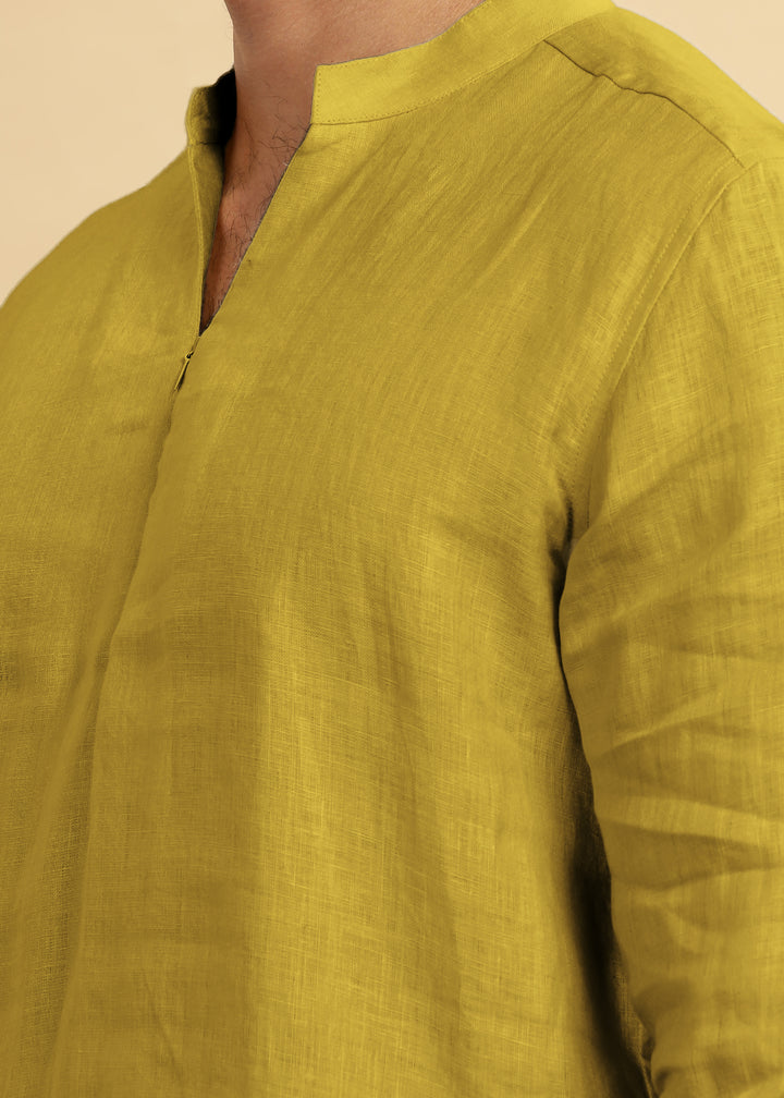 Arnav - Full Sleeve Broad-Notched Collar Pure Linen Short Kurta - Sap Green