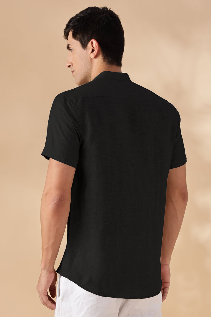 Amari - Pure Linen Short Sleeve Shirt with Floral Embroidery - Black