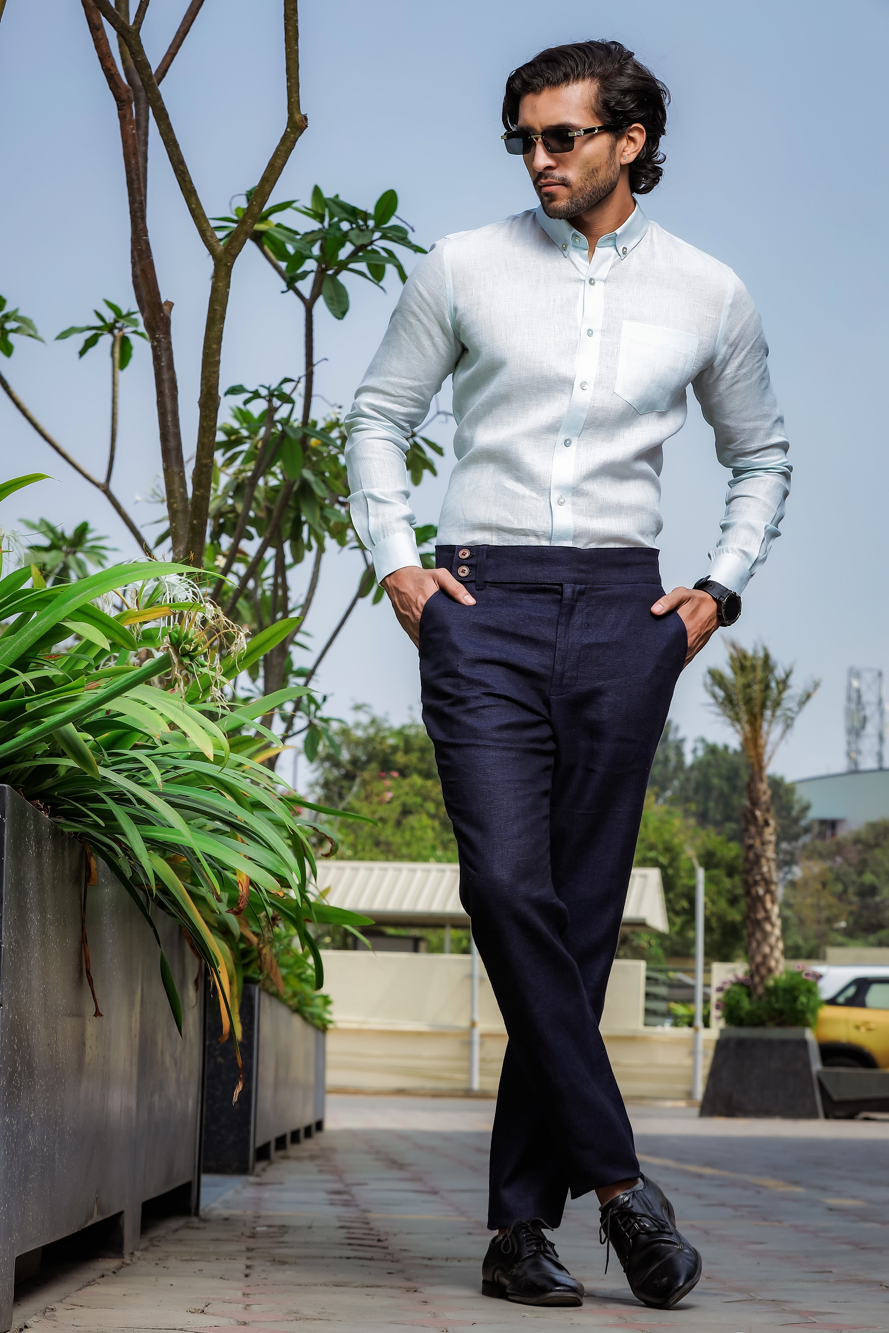 AT LAST & CO ツータック リネン linen 32 ダークブルー AT LAST & CO ツータック リネン linen 32 ダークブルー