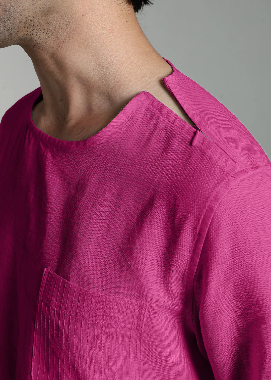 Simon - Pure Linen Stitch Detail Short Sleeve T-Shirt - Raspberry Pink