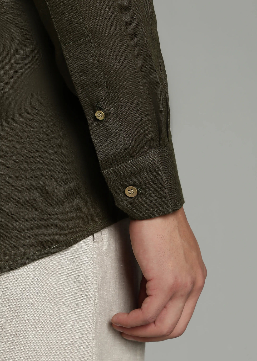Clover – Pure Linen Appliqué Mandarin Collar Full Sleeve Shirt – Moss Green
