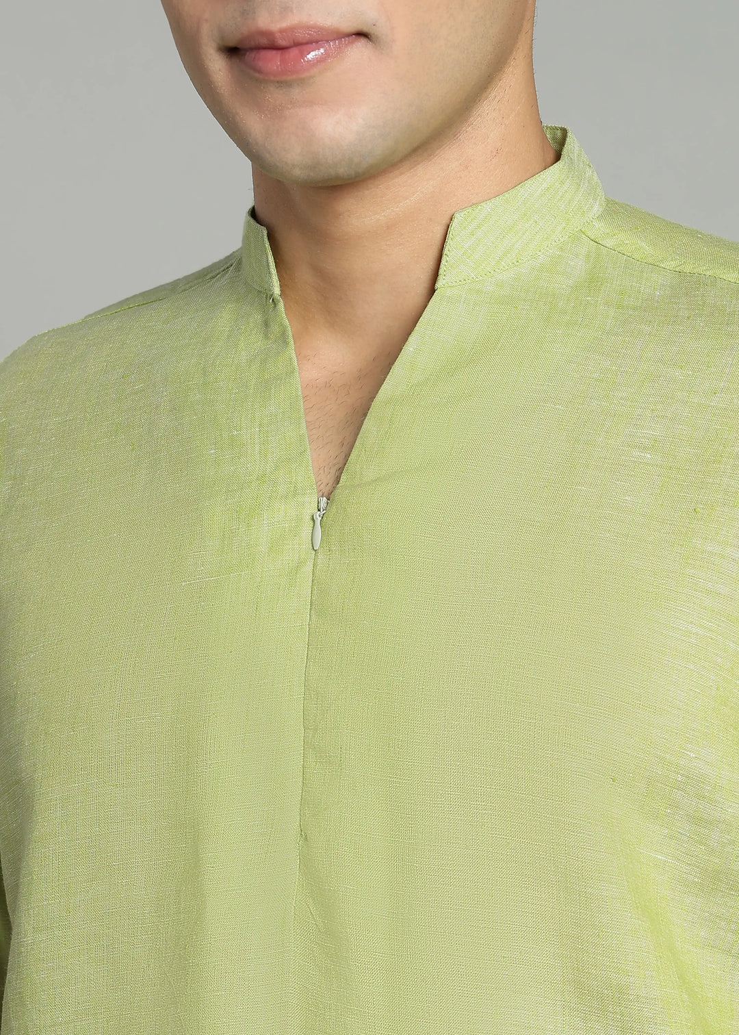 Arnav - Full Sleeve Broad-Notched Collar Pure Linen Short Kurta - Light Green Chambray