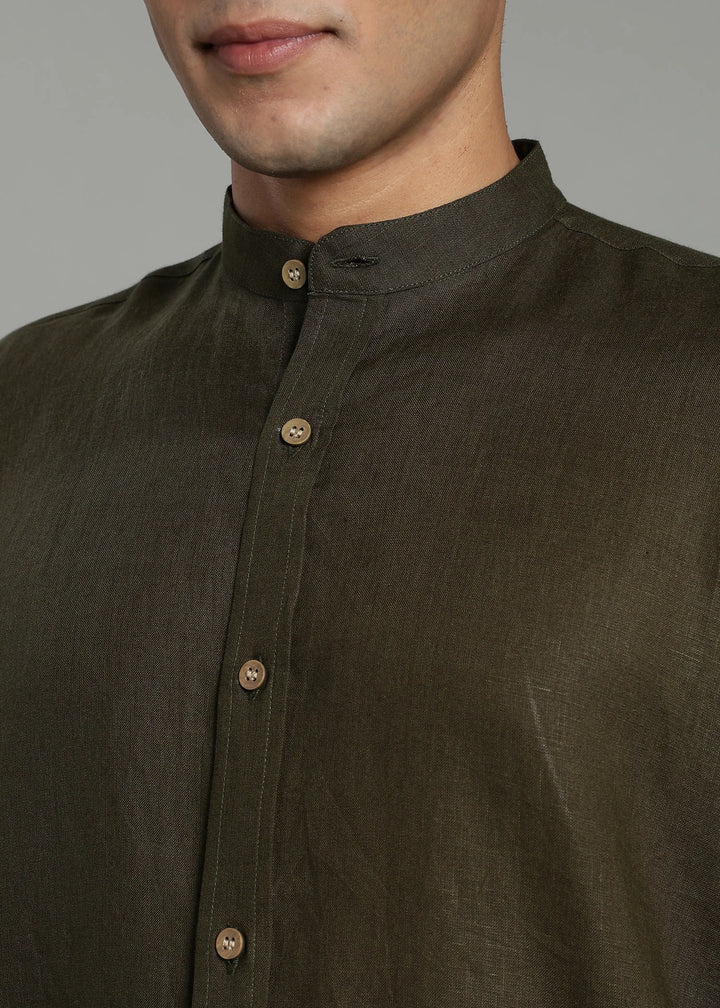 Clover – Pure Linen Appliqué Mandarin Collar Full Sleeve Shirt – Moss Green