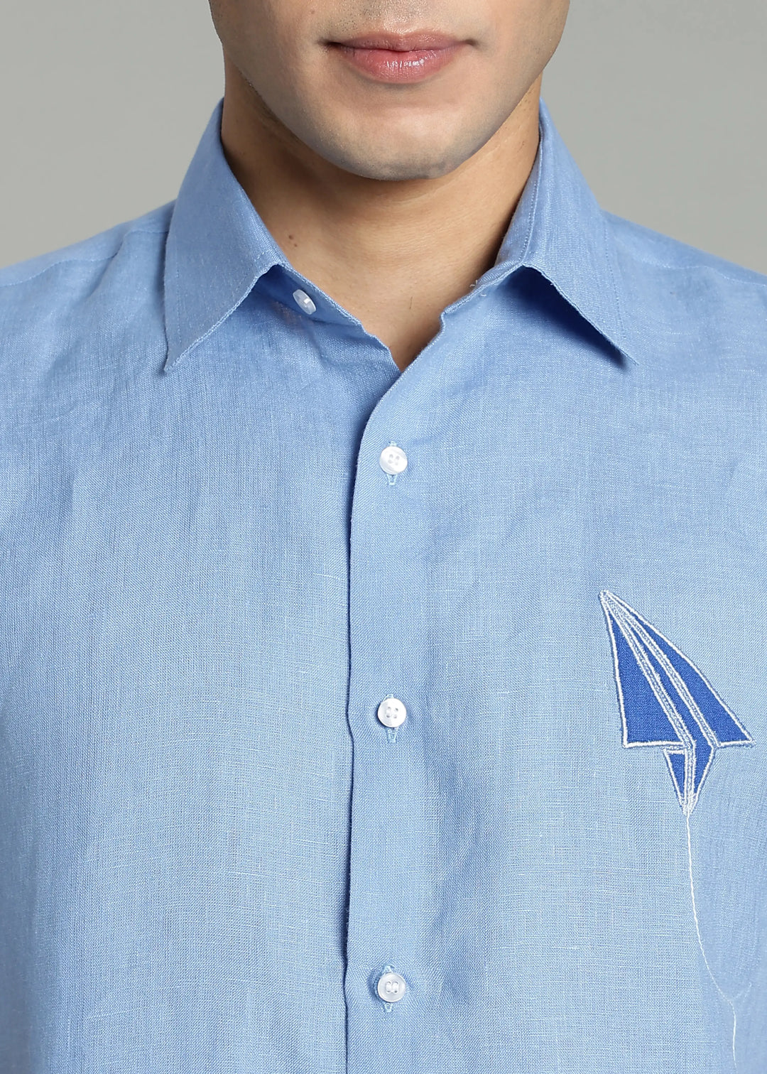 Aether - Pure Linen Appliqué Half Sleeve Shirt - Olympic Blue