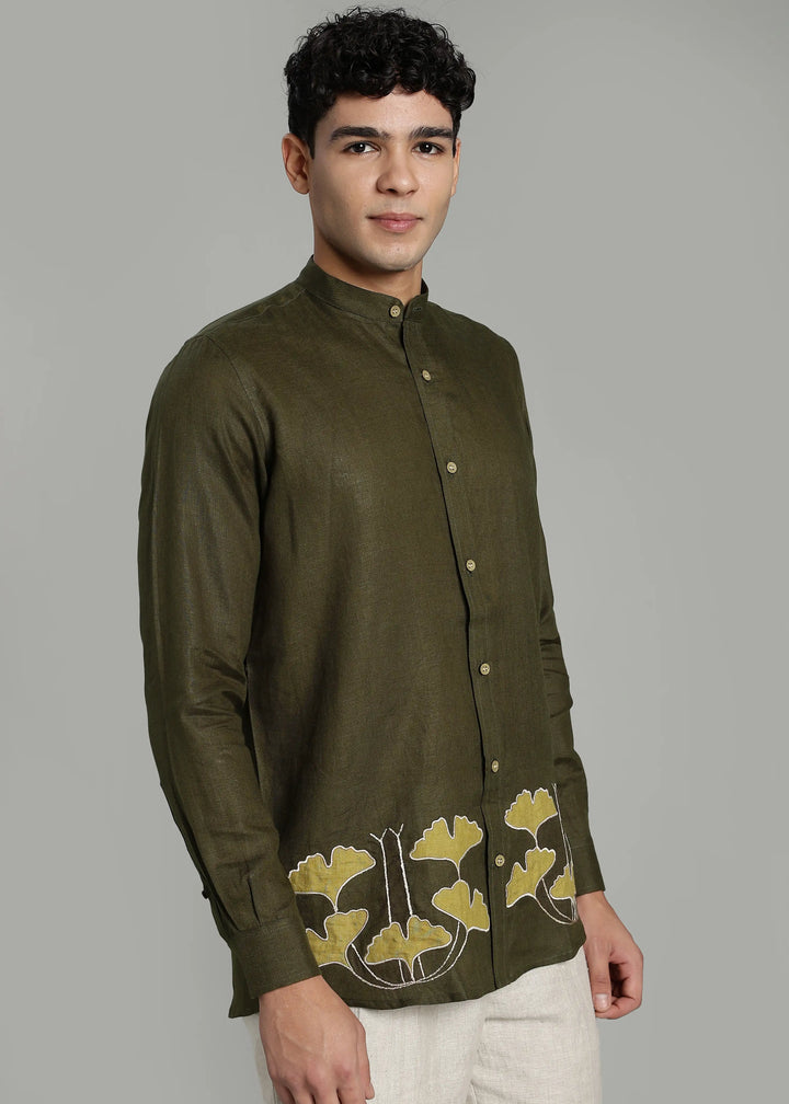 Clover – Pure Linen Appliqué Mandarin Collar Full Sleeve Shirt – Moss Green