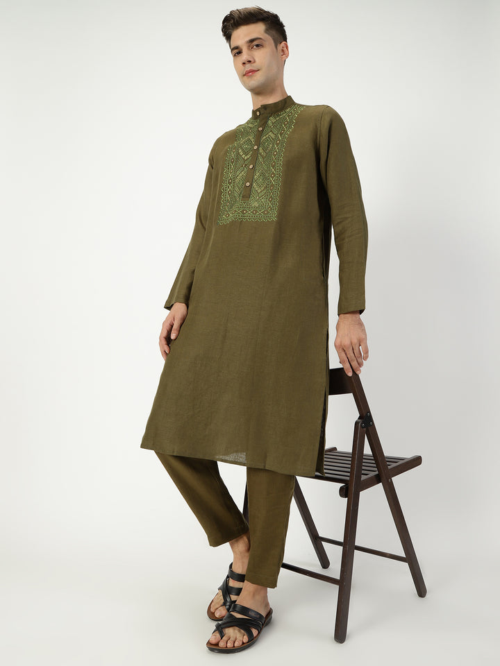 Jashn - Embroidered Pure Linen Long Kurta | Moss Green