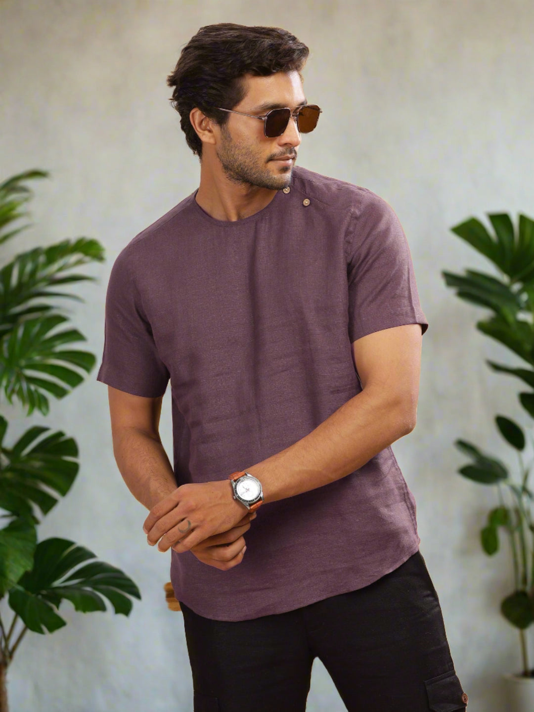 Kobe - Pure Linen Short Sleeve T-Shirt - Berry Purple