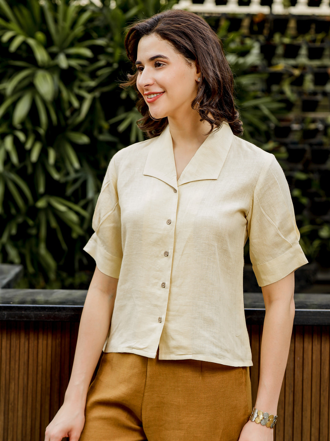 Pleated linen shirt - Woman