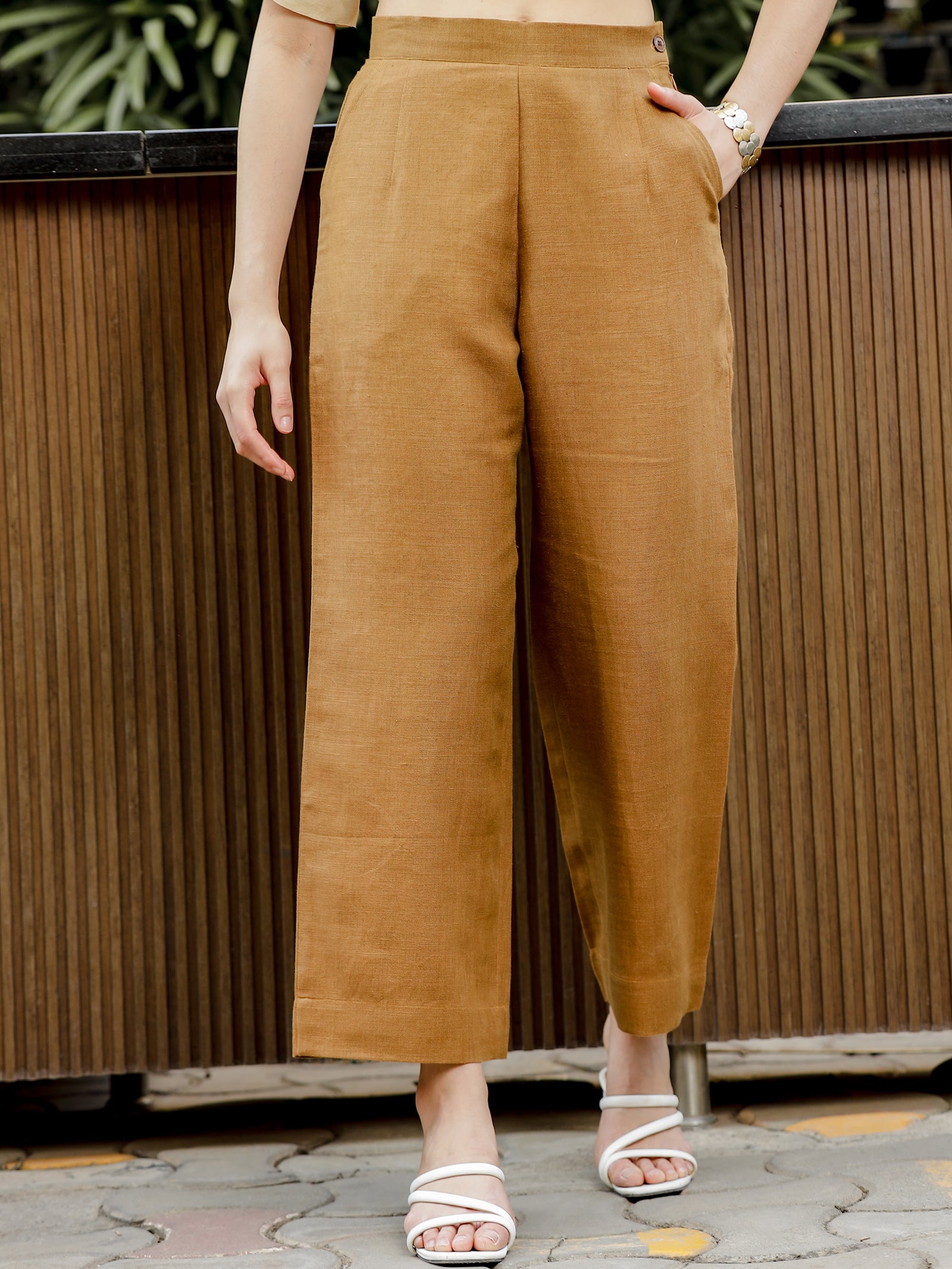 Trousers Loro Piana Orange size 38 UK - US in Cotton - 40991533