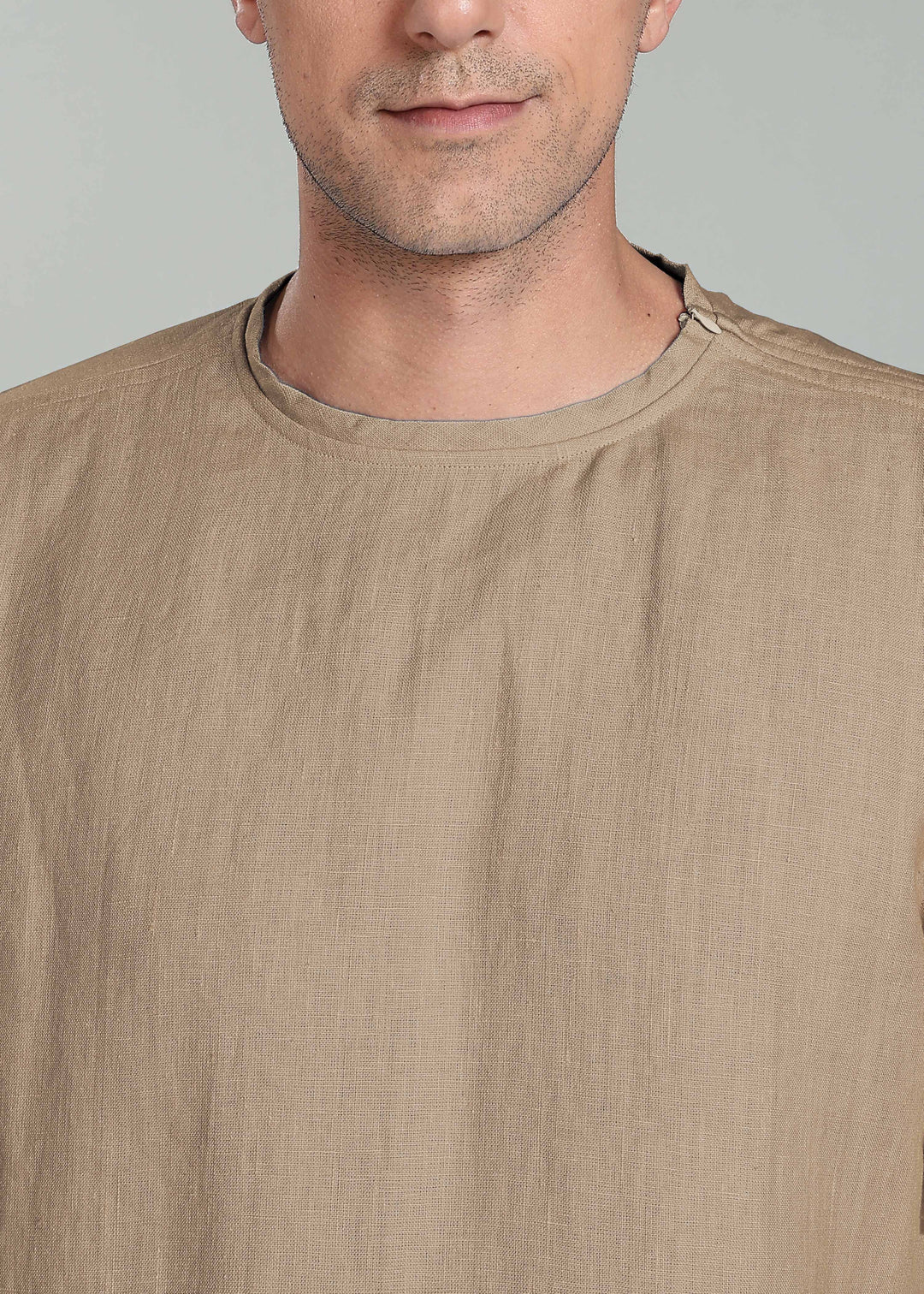 Nash - Pure Linen Oversized T shirt in 25 LEA - Light Hazelnut Brown