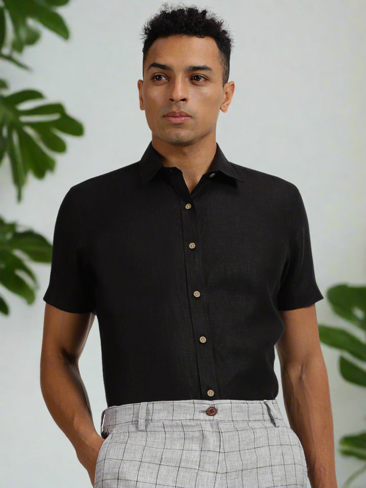 Ron - Pure Linen Half Sleeve Shirt - Black