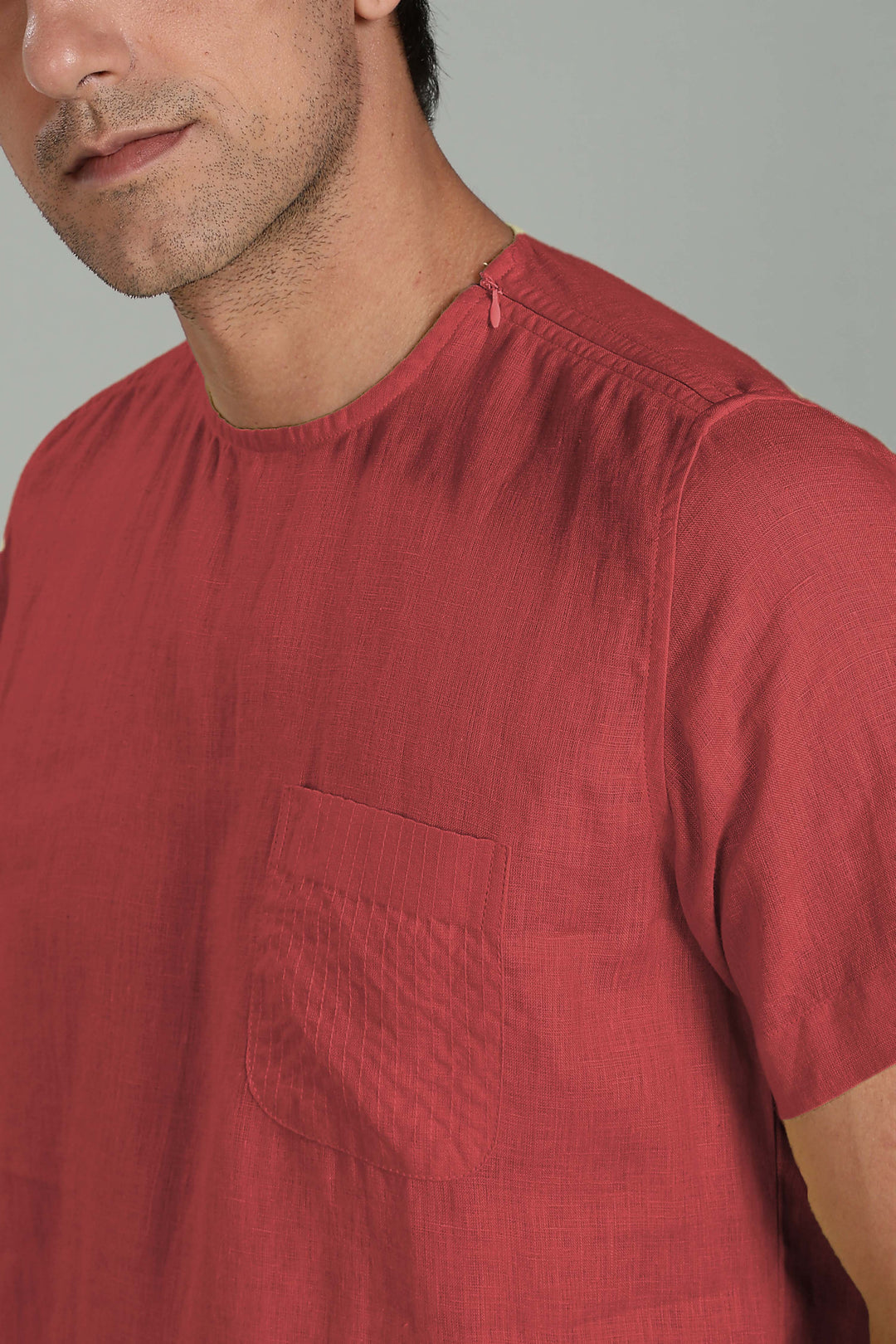 Simon - Pure Linen Stitch Detail Short Sleeve T-Shirt - Terracotta Red