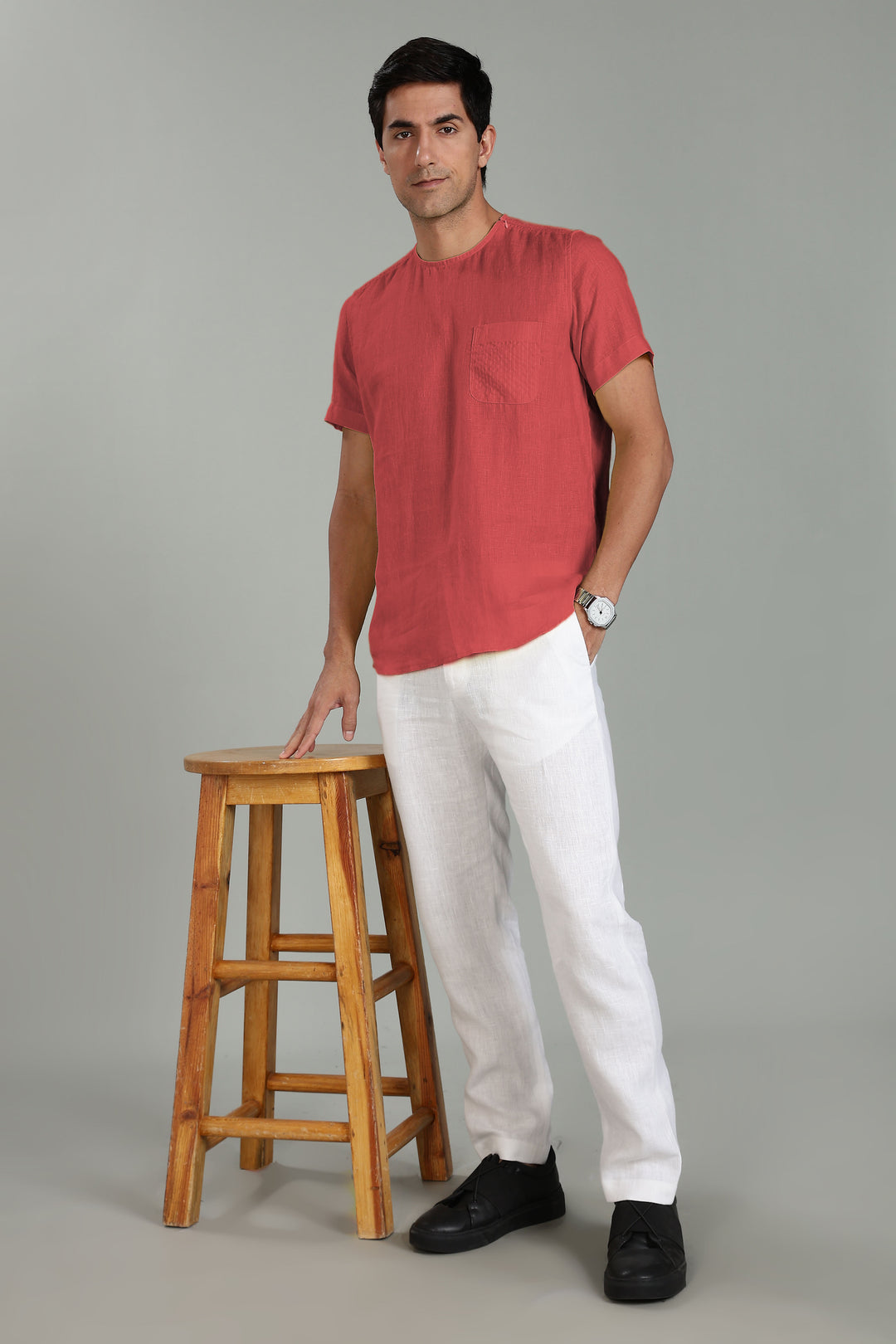 Simon - Pure Linen Stitch Detail Short Sleeve T-Shirt - Terracotta Red