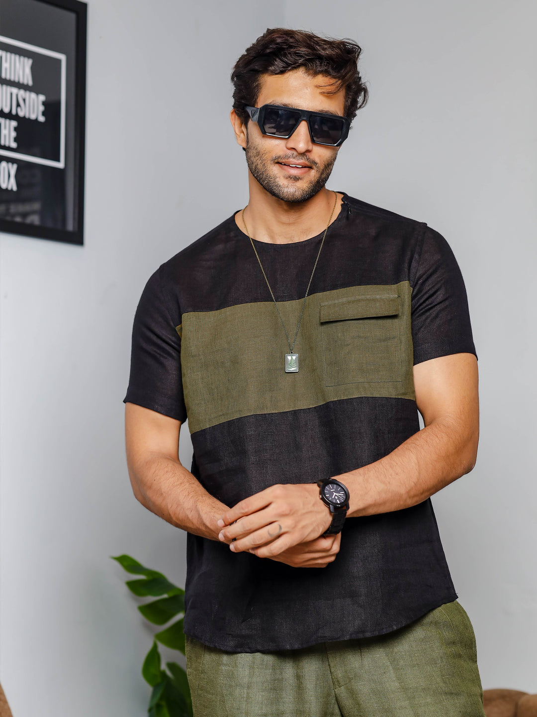 Zach - Double Color Block Pure Linen Short Sleeve T-Shirt - Black and Moss Green