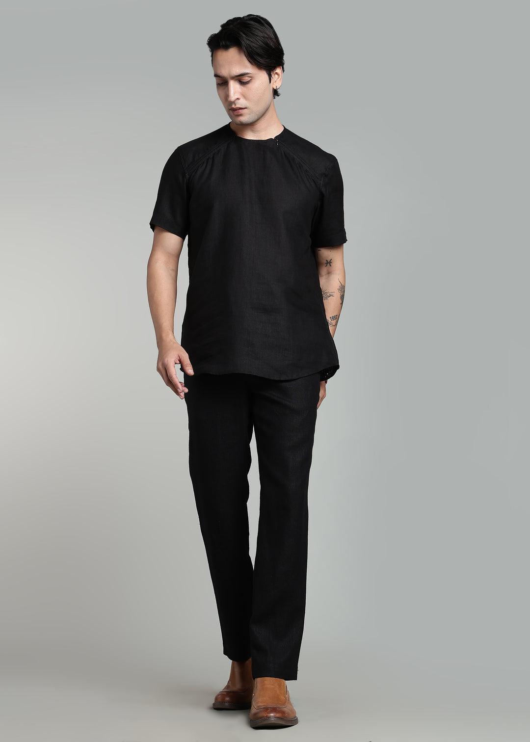 Drake - Pure Linen Trousers With Elastic Waist Band, Drawcord & Zipper - Black