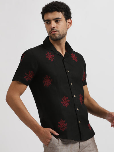 Shane - Pure Linen Embroidered Half Sleeve Shirt - Black & Red